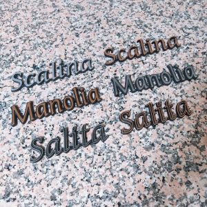 1755614200599 Inscription funéraire