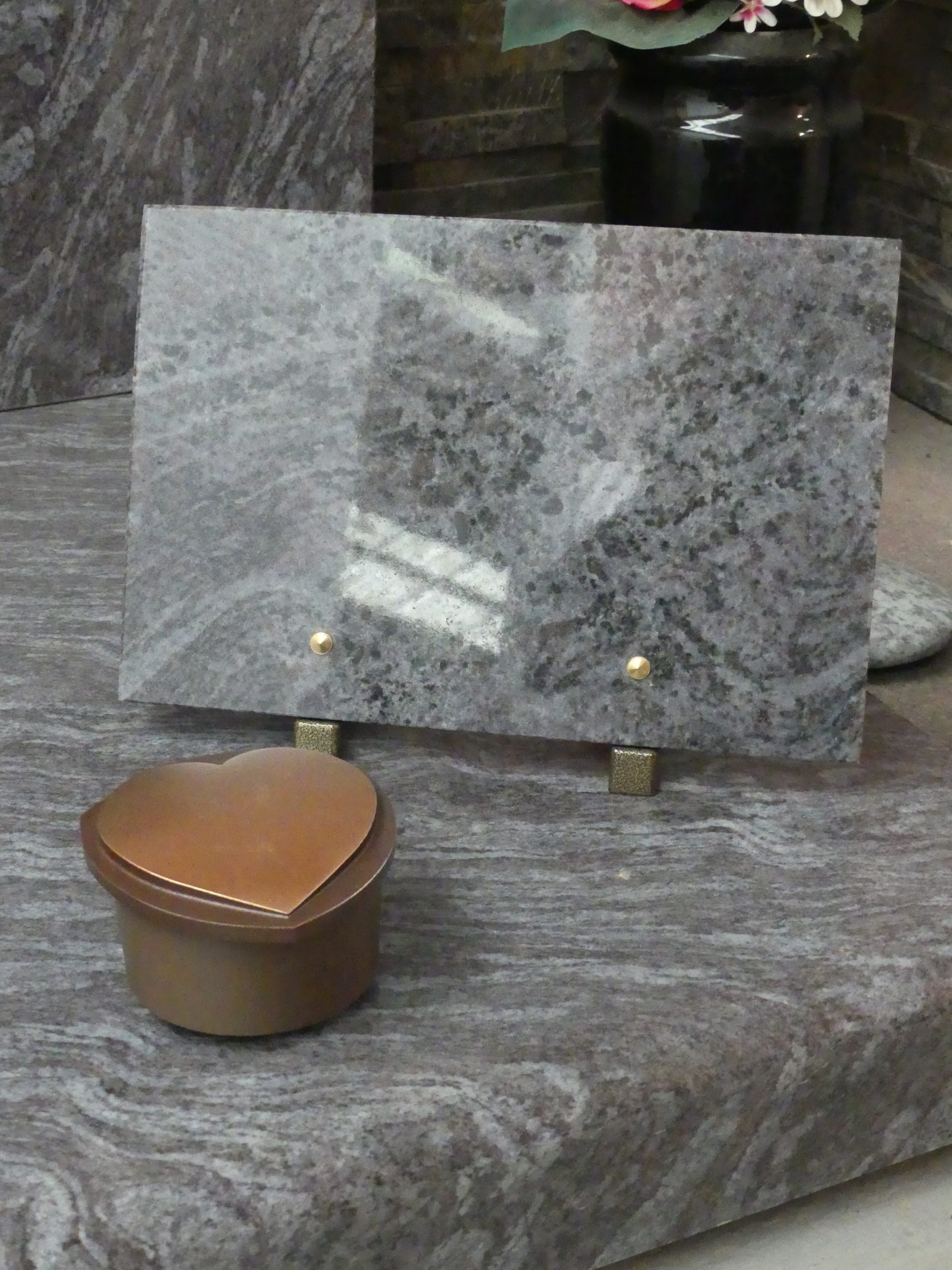 Bénitiers de cimetière – Image 2